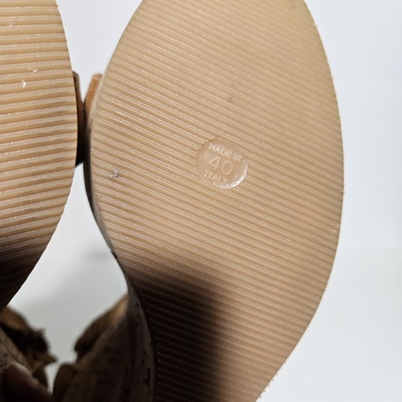 Philosophy Alberta di Ferretti Gold Suede Fringe Ankle Strap Wedge Sandals - Picture 10 of 11